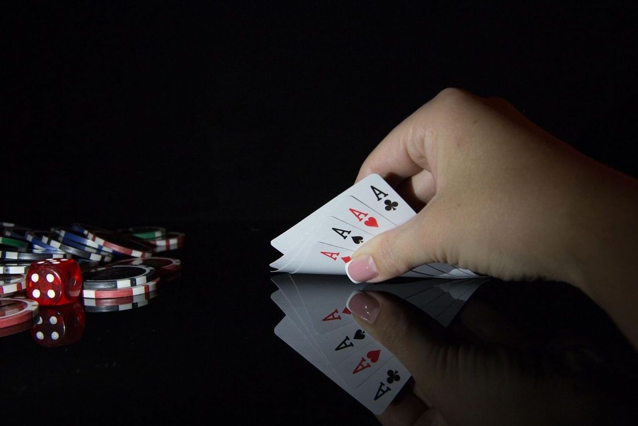Blackjack table at Joyfuldays casino party
